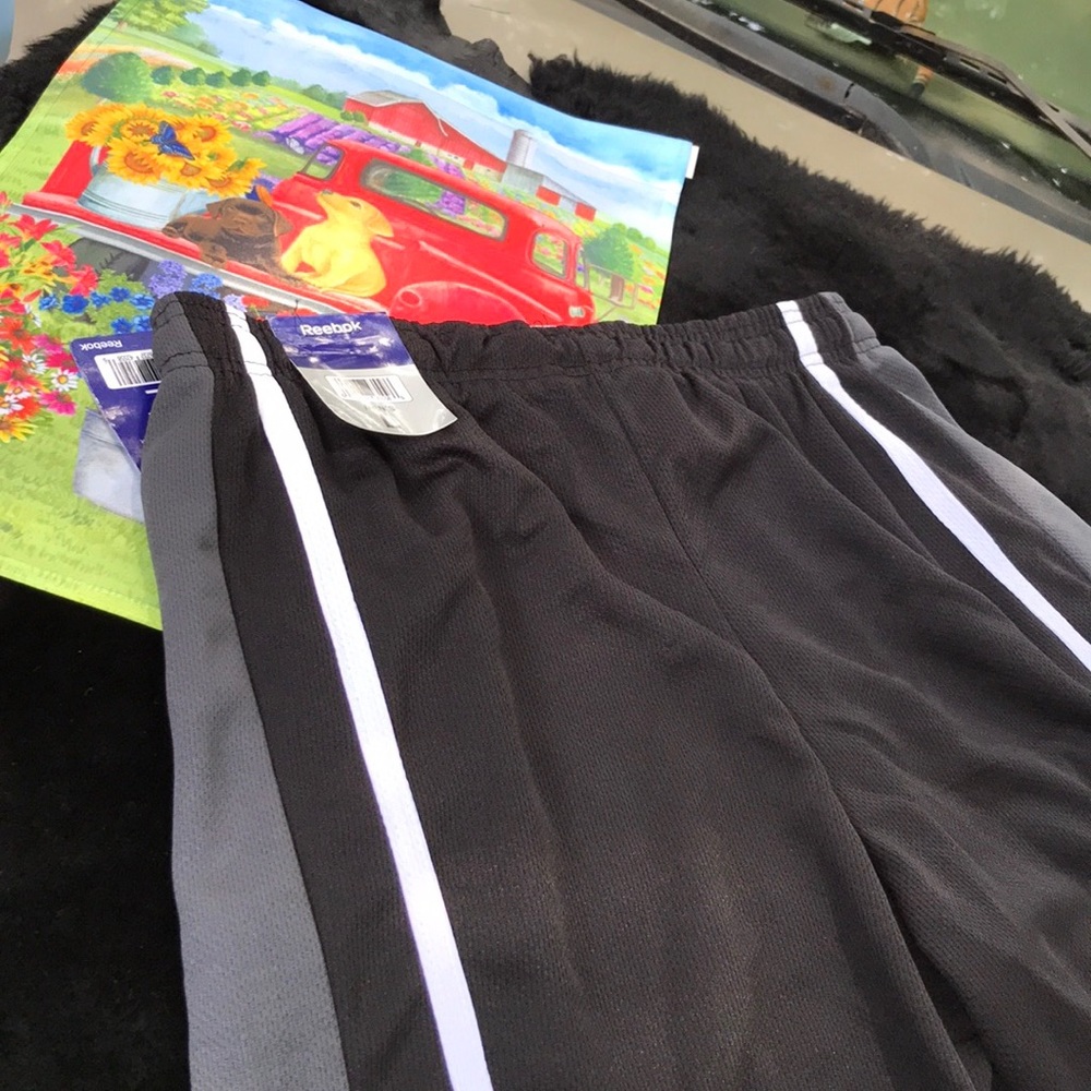 NWT Reebok RBX Gray Black Mesh Athletic Shorts Performance Elastic Drawstring L